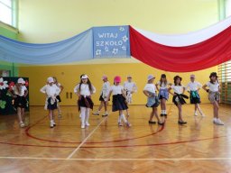 b_1024_768_0_00_images_2023_2024_WYDARZENIA_Rozpoczecie_369796555_766109821983635_2626741761756823089_n